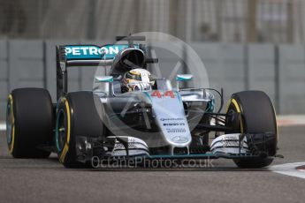 World © Octane Photographic Ltd. Mercedes AMG Petronas W07 Hybrid – Lewis Hamilton. Friday 25th November 2016, F1 Abu Dhabi GP - Practice 2. Yas Marina circuit, Abu Dhabi. Digital Ref :