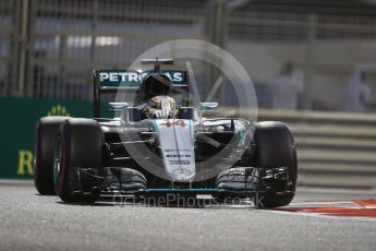 World © Octane Photographic Ltd. Mercedes AMG Petronas W07 Hybrid – Lewis Hamilton. Friday 25th November 2016, F1 Abu Dhabi GP - Practice 2. Yas Marina circuit, Abu Dhabi. Digital Ref :