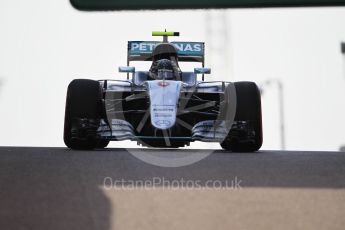 World © Octane Photographic Ltd. Mercedes AMG Petronas W07 Hybrid – Nico Rosberg. Saturday 26th November 2016, F1 Abu Dhabi GP - Practice 3. Yas Marina circuit, Abu Dhabi. Digital Ref :