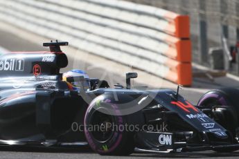 World © Octane Photographic Ltd. McLaren Honda MP4-31 – Fernando Alonso. Saturday 26th November 2016, F1 Abu Dhabi GP - Practice 3, Yas Marina circuit, Abu Dhabi. Digital Ref :