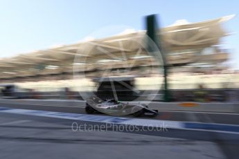 World © Octane Photographic Ltd. Sahara Force India VJM09 - Nico Hulkenberg. Saturday 26th November 2016, F1 Abu Dhabi GP - Practice 3, Yas Marina circuit, Abu Dhabi. Digital Ref :