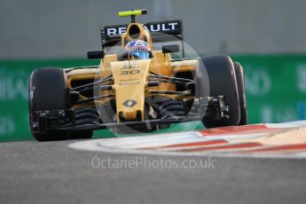 World © Octane Photographic Ltd. Renault Sport F1 Team RS16 – Jolyon Palmer. Saturday 26th November 2016, F1 Abu Dhabi GP - Qualifying, Yas Marina circuit, Abu Dhabi. Digital Ref :