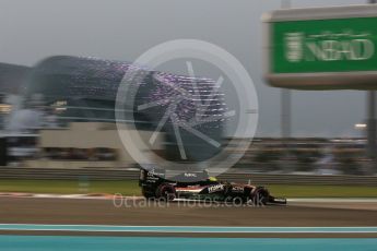 World © Octane Photographic Ltd. Sahara Force India VJM09 - Sergio Perez. Saturday 26th November 2016, F1 Abu Dhabi GP - Qualifying, Yas Marina circuit, Abu Dhabi. Digital Ref :