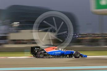 World © Octane Photographic Ltd. Manor Racing MRT05 - Pascal Wehrlein. Saturday 26th November 2016, F1 Abu Dhabi GP - Qualifying, Yas Marina circuit, Abu Dhabi. Digital Ref :