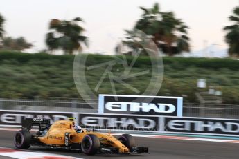 World © Octane Photographic Ltd. Renault Sport F1 Team RS16 – Jolyon Palmer. Saturday 26th November 2016, F1 Abu Dhabi GP - Qualifying, Yas Marina circuit, Abu Dhabi. Digital Ref :