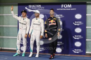 World © Octane Photographic Ltd. Mercedes AMG Petronas W07 Hybrid – Nico Rosberg and Lewis Hamilton and Red Bull Racing RB12 – Daniel Ricciardo. Saturday 26th November 2016, F1 Abu Dhabi GP - Qualifying. Yas Marina circuit, Abu Dhabi. Digital Ref :