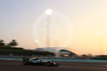 World © Octane Photographic Ltd. Mercedes AMG Petronas W07 Hybrid – Nico Rosberg. Saturday 26th November 2016, F1 Abu Dhabi GP - Qualifying. Yas Marina circuit, Abu Dhabi. Digital Ref :