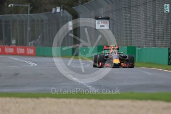 World © Octane Photographic Ltd. Red Bull Racing RB12 - Daniil Kvyat. Friday 18th March 2016, F1 Australian GP Practice 1, Melbourne, Albert Park, Australia. Digital Ref : 1516LB1D2880