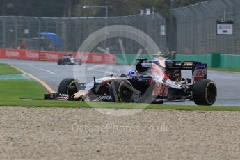 World © Octane Photographic Ltd. Scuderia Toro Rosso STR11 – Max Verstappen Friday 18th March 2016, F1 Australian GP Practice 1, Melbourne, Albert Park, Australia. Digital Ref : 1516LB1D3120