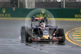 World © Octane Photographic Ltd. Scuderia Toro Rosso STR11 – Carlos Sainz. Friday 18th March 2016, F1 Australian GP Practice 2, Melbourne, Albert Park, Australia. Digital Ref : 1517LB1D3220