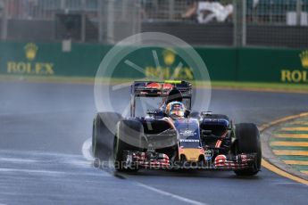 World © Octane Photographic Ltd. Scuderia Toro Rosso STR11 – Carlos Sainz. Friday 18th March 2016, F1 Australian GP Practice 2, Melbourne, Albert Park, Australia. Digital Ref : 1517LB1D3343