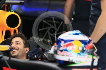 rld © Octane Photographic Ltd. Red Bull Racing RB12 – Daniel Ricciardo. Saturday 19th March 2016, F1 Australian GP Practice 3, Melbourne, Albert Park, Australia. Digital Ref : 1519LB1D4608