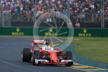 World © Octane Photographic Ltd. Scuderia Ferrari SF16-H – Sebastian Vettel. Sunday 20th March 2016, F1 Australian GP Race, Melbourne, Albert Park, Australia. Digital Ref : 1524LB1D7109