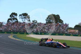 World © Octane Photographic Ltd. Manor Racing MRT05 – Rio Haryanto. Sunday 20th March 2016, F1 Australian GP Race, Melbourne, Albert Park, Australia. Digital Ref : 1524LB5D2187