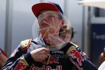 World © Octane Photographic Ltd. Scuderia Toro Rosso – Max Verstappen Thursday 17th March 2016, F1 Australian GP FIA Photo Call, Melbourne, Albert Park, Australia. Digital Ref : 1526LB1D0826