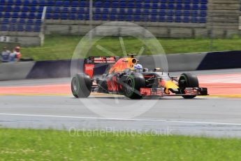 World © Octane Photographic Ltd. Red Bull Racing RB12 – Daniel Ricciardo. Friday 1st July 2016, F1 Austrian GP Practice 2, Red Bull Ring, Spielberg, Austria. Digital Ref : 1600CB1D2521