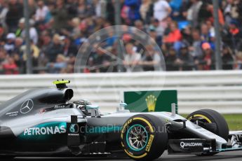 World © Octane Photographic Ltd. Mercedes AMG Petronas W07 Hybrid – Nico Rosberg. Saturday 9th July 2016, F1 British GP Qualifying, Silverstone, UK. Digital Ref : 1626LB1D3668