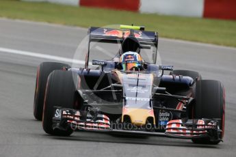 World © Octane Photographic Ltd. Scuderia Toro Rosso STR11 – Carlos Sainz. Friday 10th June 2016, F1 Canadian GP Practice 1, Circuit Gilles Villeneuve, Montreal, Canada. Digital Ref : 1586LB1D0073