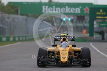 World © Octane Photographic Ltd. Renault Sport F1 Team RS16 – Jolyon Palmer. Saturday 11th June 2016, F1 Canadian GP Qualifying, Circuit Gilles Villeneuve, Montreal, Canada. Digital Ref :1589LB1D1526