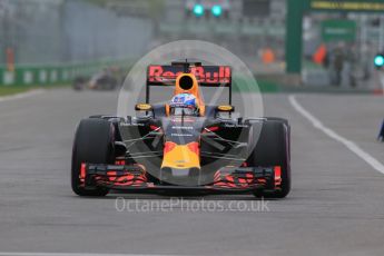 World © Octane Photographic Ltd. Red Bull Racing RB12 – Daniel Ricciardo. Saturday 11th June 2016, F1 Canadian GP Qualifying, Circuit Gilles Villeneuve, Montreal, Canada. Digital Ref :1589LB1D1684