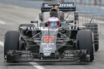 World © Octane Photographic Ltd. McLaren Honda MP4-31 – Jenson Button. Tuesday 17th May 2016, F1 Spanish In-season testing, Circuit de Barcelona Catalunya, Spain. Digital Ref : 1555CB1D2301