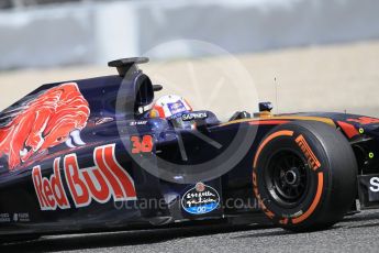 World © Octane Photographic Ltd. Scuderia Toro Rosso STR11 – Pierre Gasly. Tuesday 17th May 2016, F1 Spanish GP In-season testing, Circuit de Barcelona Catalunya, Spain. Digital Ref : 1555CB1D2875