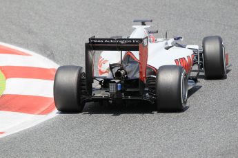 World © Octane Photographic Ltd. Haas F1 Team VF-16 – Romain Grosjean. Tuesday 17th May 2016, F1 Spanish GP In-season testing, Circuit de Barcelona Catalunya, Spain. Digital Ref : 1555CB1D3019