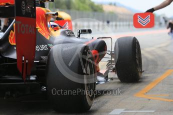 World © Octane Photographic Ltd. Red Bull Racing RB12 – Daniel Ricciardo. Tuesday 17th May 2016, F1 Spanish GP In-season testing, Circuit de Barcelona Catalunya, Spain. Digital Ref :1555CB1D3426