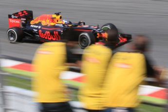 World © Octane Photographic Ltd. Red Bull Racing RB12 – Daniel Ricciardo and Renault Sport. Tuesday 17th May 2016, F1 Spanish GP In-season testing, Circuit de Barcelona Catalunya, Spain. Digital Ref : 1555CB7D8809