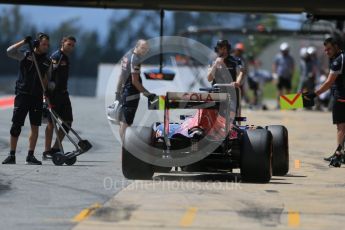 World © Octane Photographic Ltd. Scuderia Toro Rosso STR11 – Pierre Gasly. Tuesday 17th May 2016, F1 Spanish In-season testing, Circuit de Barcelona Catalunya, Spain. Digital Ref :