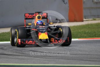 World © Octane Photographic Ltd. Red Bull Racing RB12 – Max Verstappen. Wednesday 18th May 2016, F1 Spanish GP In-season testing, Circuit de Barcelona Catalunya, Spain. Digital Ref :