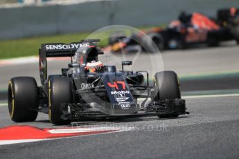 World © Octane Photographic Ltd. McLaren Honda MP4-31 – Stoffel Vandoorne. Wednesday 18th May 2016, F1 Spanish GP In-season testing, Circuit de Barcelona Catalunya, Spain. Digital Ref :