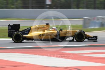 World © Octane Photographic Ltd. Renault Sport F1 Team RS16 – Kevin Magnussen. Wednesday 18th May 2016, F1 Spanish GP In-season testing, Circuit de Barcelona Catalunya, Spain. Digital Ref : 1556CB1D4123
