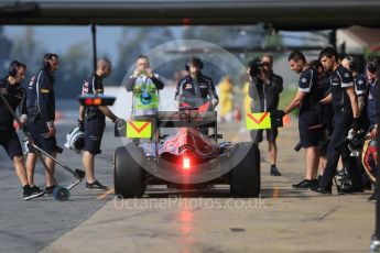 World © Octane Photographic Ltd. Scuderia Toro Rosso STR11 – Daniil Kvyat. Wednesday 18th May 2016, F1 Spanish GP In-season testing, Circuit de Barcelona Catalunya, Spain. Digital Ref : 1556CB7D9177