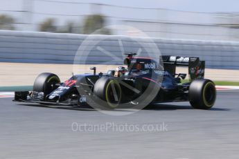 World © Octane Photographic Ltd. McLaren Honda MP4-31 – Stoffel Vandoorne. Wednesday 18th May 2016, F1 Spanish GP In-season testing, Circuit de Barcelona Catalunya, Spain. Digital Ref : 1556CB7D9269