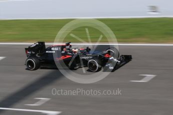 World © Octane Photographic Ltd. McLaren Honda MP4-31 – Stoffel Vandoorne. Wednesday 18th May 2016, F1 Spanish GP In-season testing, Circuit de Barcelona Catalunya, Spain. Digital Ref : 1556CB7D9567