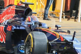 World © Octane Photographic Ltd. Scuderia Toro Rosso STR11 – Daniil Kvyat. Wednesday 18th May 2016, F1 Spanish GP In-season testing, Circuit de Barcelona Catalunya, Spain. Digital Ref : 1556LB1D0124