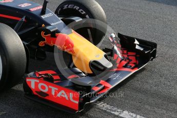 World © Octane Photographic Ltd. Red Bull Racing-TAG Heuer RB12 – Daniil Kvyat. Thursday 25th February 2016, F1 Winter testing, Circuit de Barcelona Catalunya, Spain, Day 4. Digital Ref : 1507LB1D2534