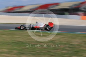 World © Octane Photographic Ltd. Haas F1 Team VF-16 – Esteban Gutierrez. Thursday 25th February 2016, F1 Winter testing, Circuit de Barcelona Catalunya, Spain, Day 4. Digital Ref : 1507LB1D3646