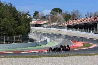 World © Octane Photographic Ltd. Renault Sport F1 Team RS16 – Kevin Magnussen. Tuesday 1st March 2016, F1 Winter testing, Circuit de Barcelona Catalunya, Spain, Day 5. Digital Ref : 1508LB5D9125