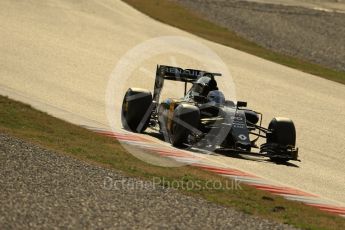World © Octane Photographic Ltd. Renault Sport F1 Team RS16 - Kevin Magnussen. Wednesday 2nd March 2016, F1 Winter testing, Circuit de Barcelona Catalunya, Spain, Day 6. Digital Ref : 1509LB1D5978