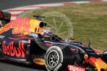 World © Octane Photographic Ltd. Red Bull Racing-TAG Heuer RB12 - Daniel Ricciardo. Wednesday 2nd March 2016, F1 Winter testing, Circuit de Barcelona Catalunya, Spain, Day 6. Digital Ref : 1509LB1D6369