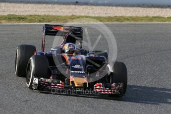 World © Octane Photographic Ltd. Scuderia Toro Rosso STR11 – Carlos Sainz. Wednesday 2nd March 2016, F1 Winter testing, Circuit de Barcelona Catalunya, Spain, Day 6. Digital Ref : 1509LB1D6374