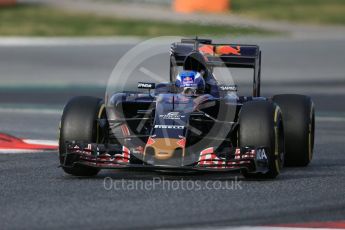 World © Octane Photographic Ltd. Scuderia Toro Rosso STR11 – Max Verstappen. Thursday 3rd March 2016, F1 Winter testing, Circuit de Barcelona Catalunya, Spain, Day 7. Digital Ref : 1510LB1D6772