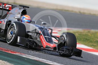 World © Octane Photographic Ltd. Haas F1 Team VF-16 – Romain Grosjean. Thursday 3rd March 2016, F1 Winter testing, Circuit de Barcelona Catalunya, Spain, Day 7 Digital Ref : 1510LB1D7107