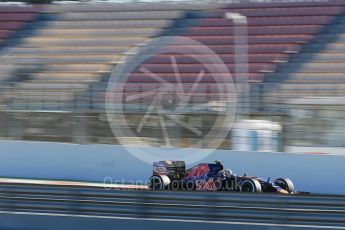 World © Octane Photographic Ltd. Scuderia Toro Rosso STR11 – Carlos Sainz. Friday 4th March 2016, F1 Winter testing, Circuit de Barcelona Catalunya, Spain, Day 8. Digital Ref : 1511LB1D8022