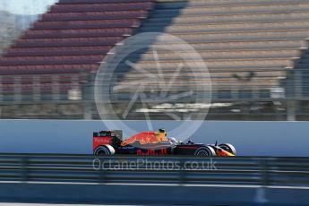 World © Octane Photographic Ltd. Red Bull Racing-TAG Heuer RB12– Daniel Ricciardo. Friday 4th March 2016, F1 Winter testing, Circuit de Barcelona Catalunya, Spain, Day 8. Digital Ref : 1511LB1D8139