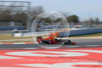 World © Octane Photographic Ltd. Red Bull Racing-TAG Heuer RB12– Daniel Ricciardo. Friday 4th March 2016, F1 Winter testing, Circuit de Barcelona Catalunya, Spain, Day 8. Digital Ref : 1511LB1D8490