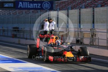 World © Octane Photographic Ltd. Red Bull Racing-TAG Heuer RB12– Daniel Ricciardo. Friday 4th March 2016, F1 Winter testing, Circuit de Barcelona Catalunya, Spain, Day 8. Digital Ref : 1511LB5D0069