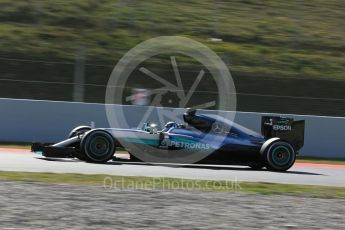 World © Octane Photographic Ltd. Mercedes AMG Petronas W07 Hybrid – Nico Rosberg. Friday 4th March 2016, F1 Winter testing, Circuit de Barcelona Catalunya, Spain, Day 8. Digital Ref : 1511LB5D0505